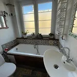 Do Zobaczenia Miejsce Nieidealne *