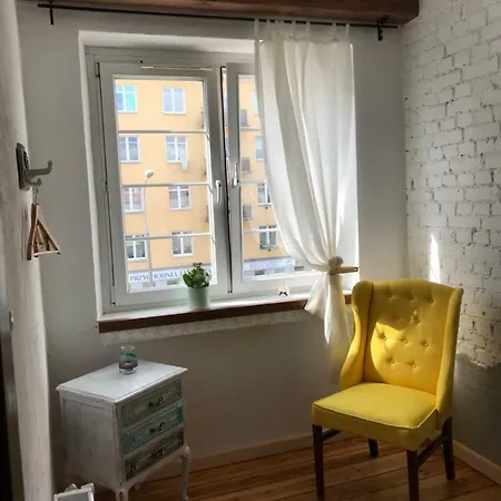 Do Zobaczenia Miejsce Nieidealne شقة